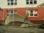 Скульптура у Ольштынской высшей школы информатики и управления