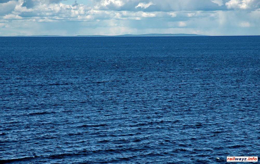 Белое море и берег Кольского полуострова