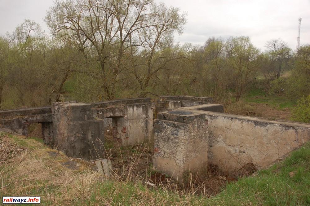 Руины мельницы в д. Мишневичи