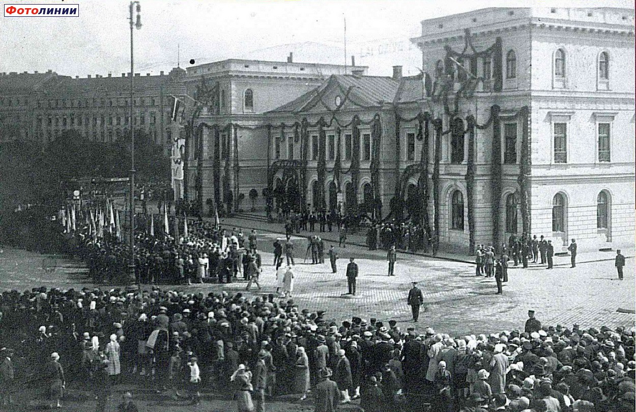 Здание вокзала. 1920-ые годы