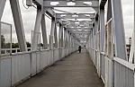 станция Дема: Пешеходный мост