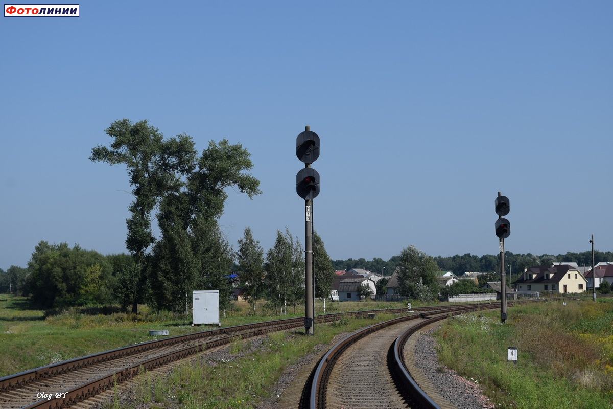 Выходные светофоры Н74, Н73, вид в сторону станции Сож