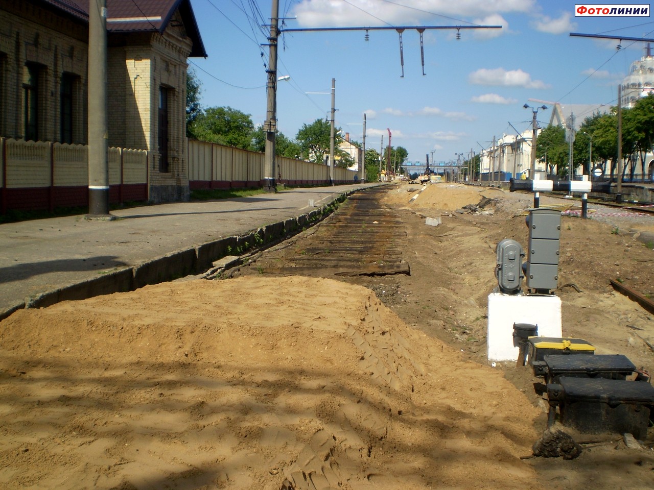 Реконструкция Варшавской стороны вокзала. Демонтирован четвёртый путь