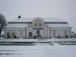 станция Юратишки: Пассажирское здание