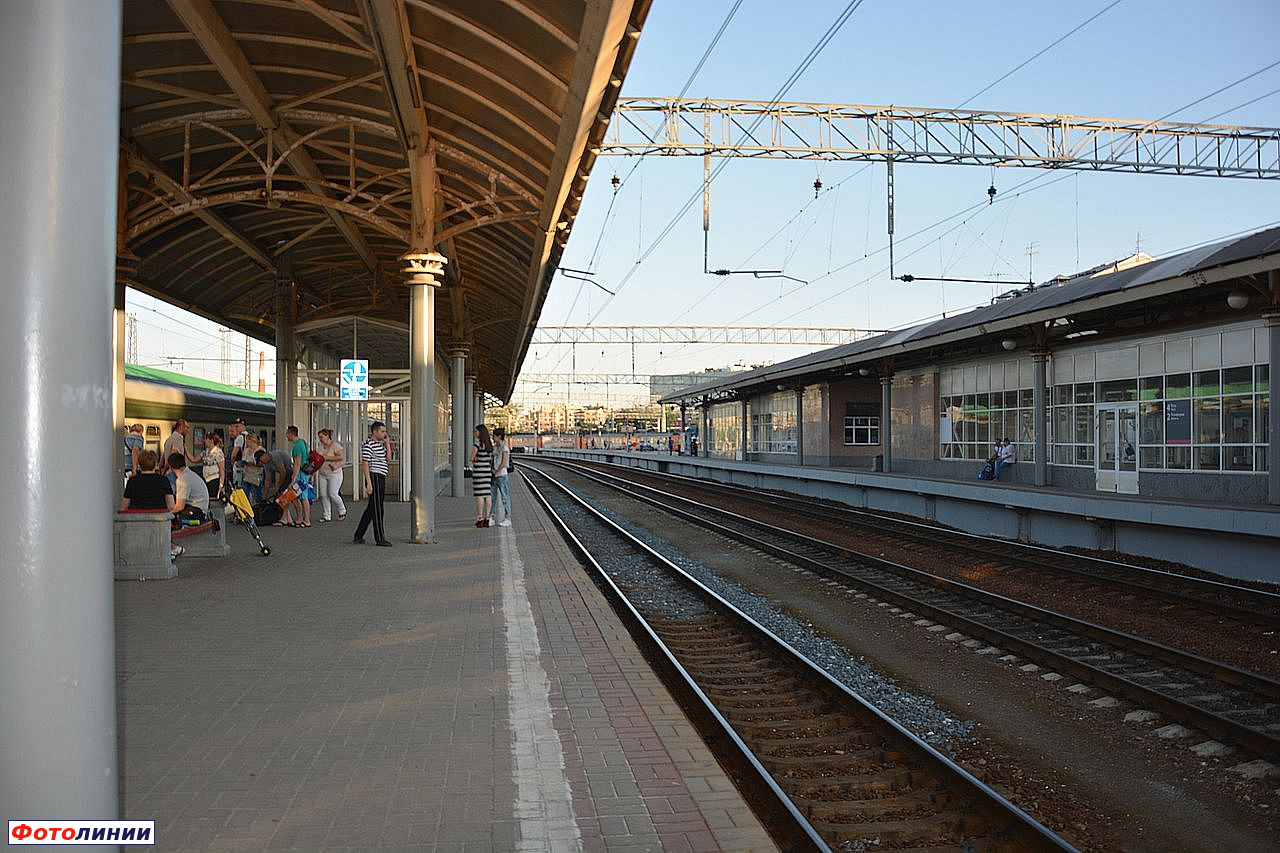 Вид с третьей платформы на север