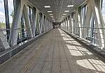 станция Внуково: Интерьер пешеходного моста, вид на восток