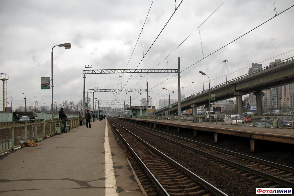 Вид с 1-ой платформы в сторону Москвы