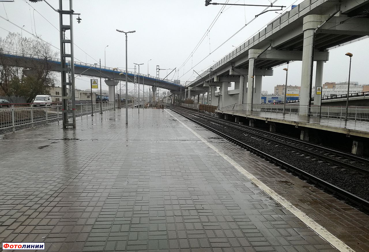 Вид в сторону Белорусского вокзала с первой платформы