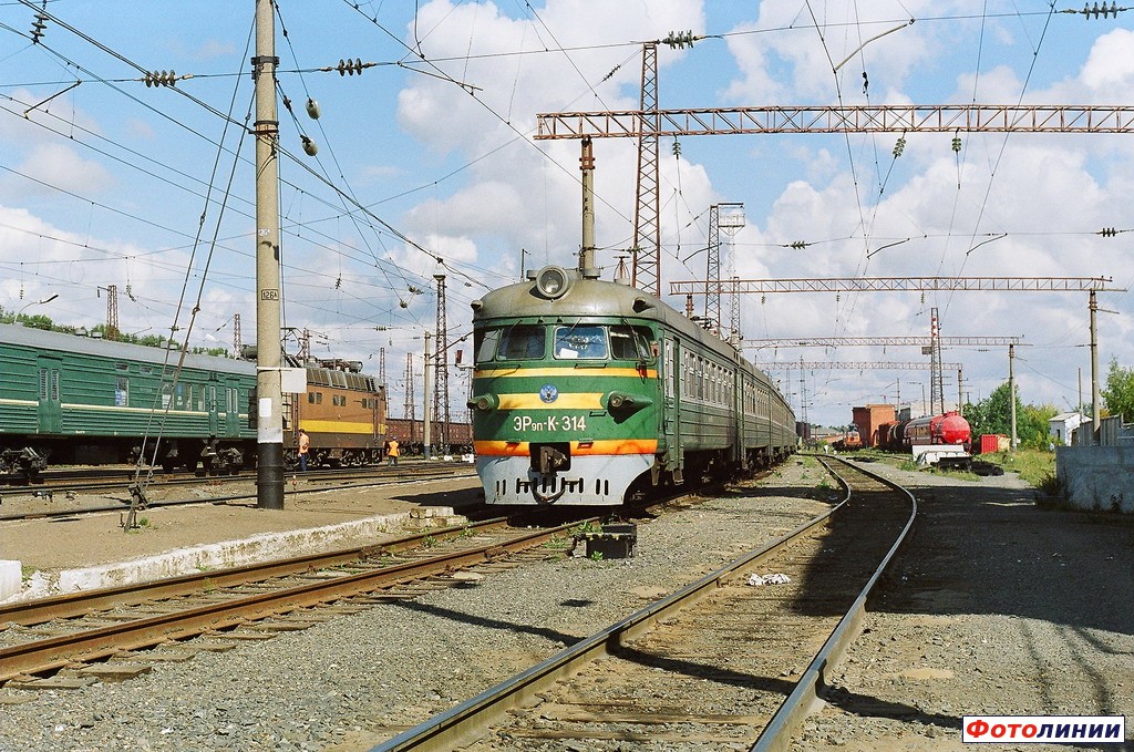 Вид станции в сторону Кирова