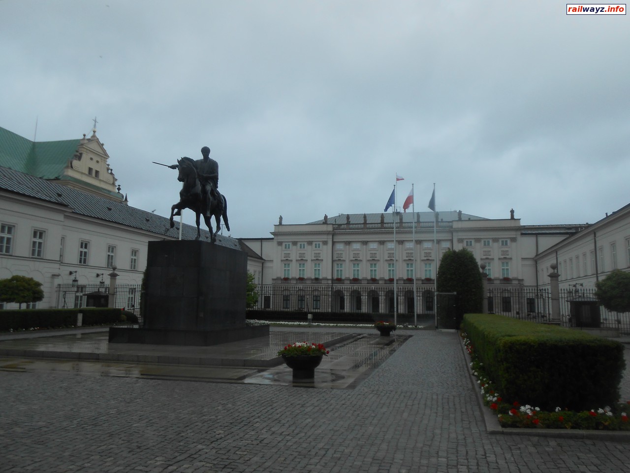Президентский дворец, Варшава