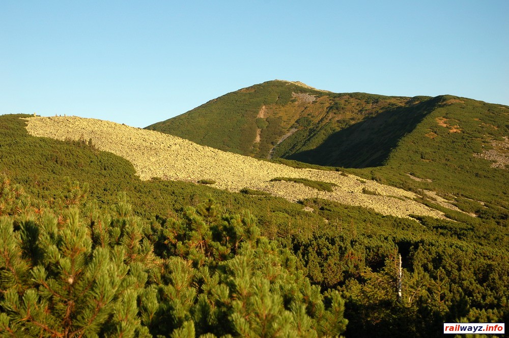 Гора Высокая (1803 м)
