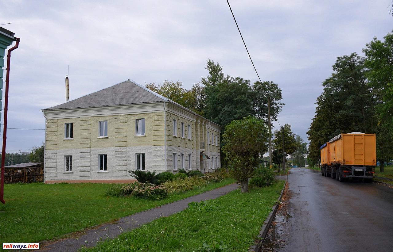Здание конторы торфопредприятия в посёлке Татарка