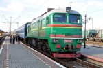 Секция "Б" тепловоза 2М62-940 в голове поезда 61 Санкт-Петербург - Кишинев