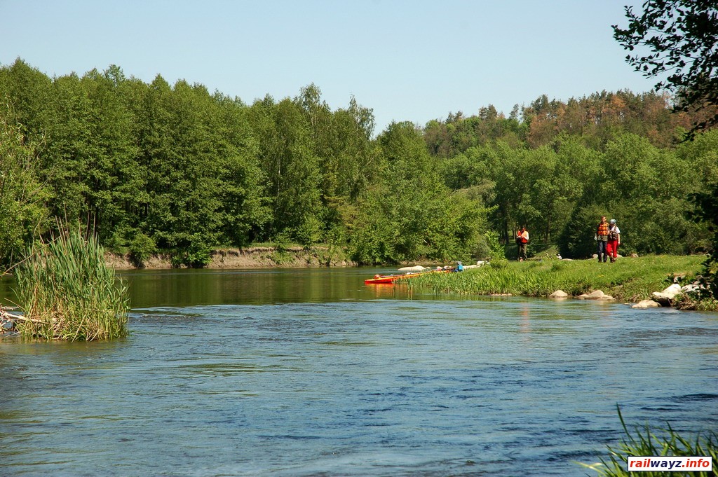 Река ниже Стрельчинцов
