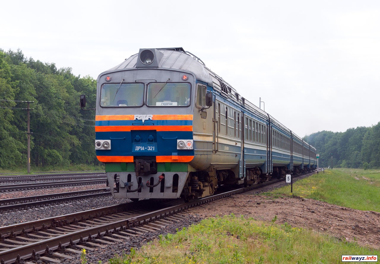 Дизель-поезд ДР1А-321