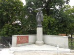 Памятник 35-летию Общества поклонников Ольштына