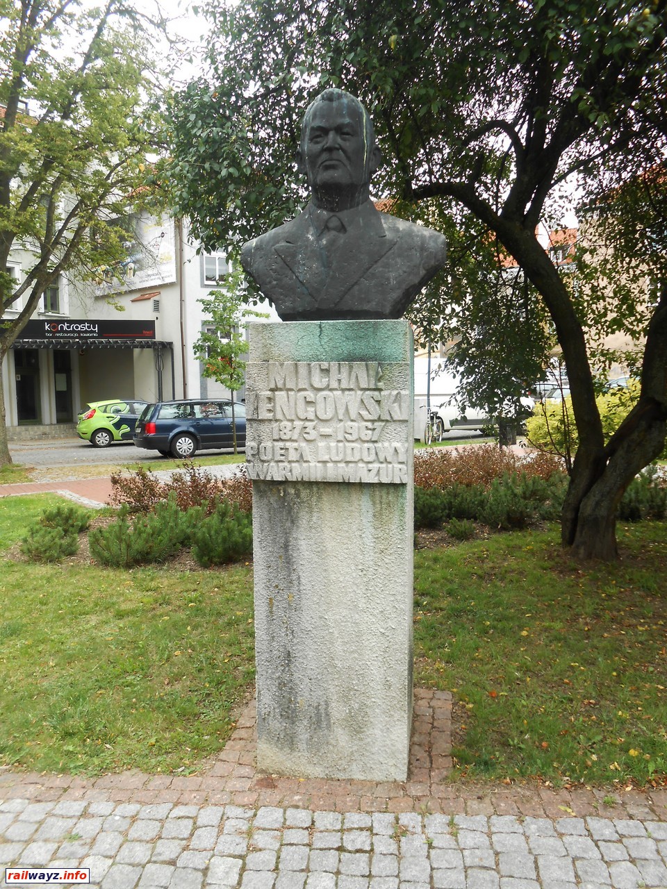 Памятник Михаилу Ленговскому