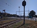 станция Полтава-Киевская: Маневровый светофор М1, вид на станцию