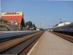 станция Тростянец-Смородино: Первая и вторая платформа. Направление в сторону станции Сумы