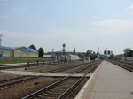 станция Тростянец-Смородино: Вид в сторону южного парка. Переход к локомотивному депо со второй платформы