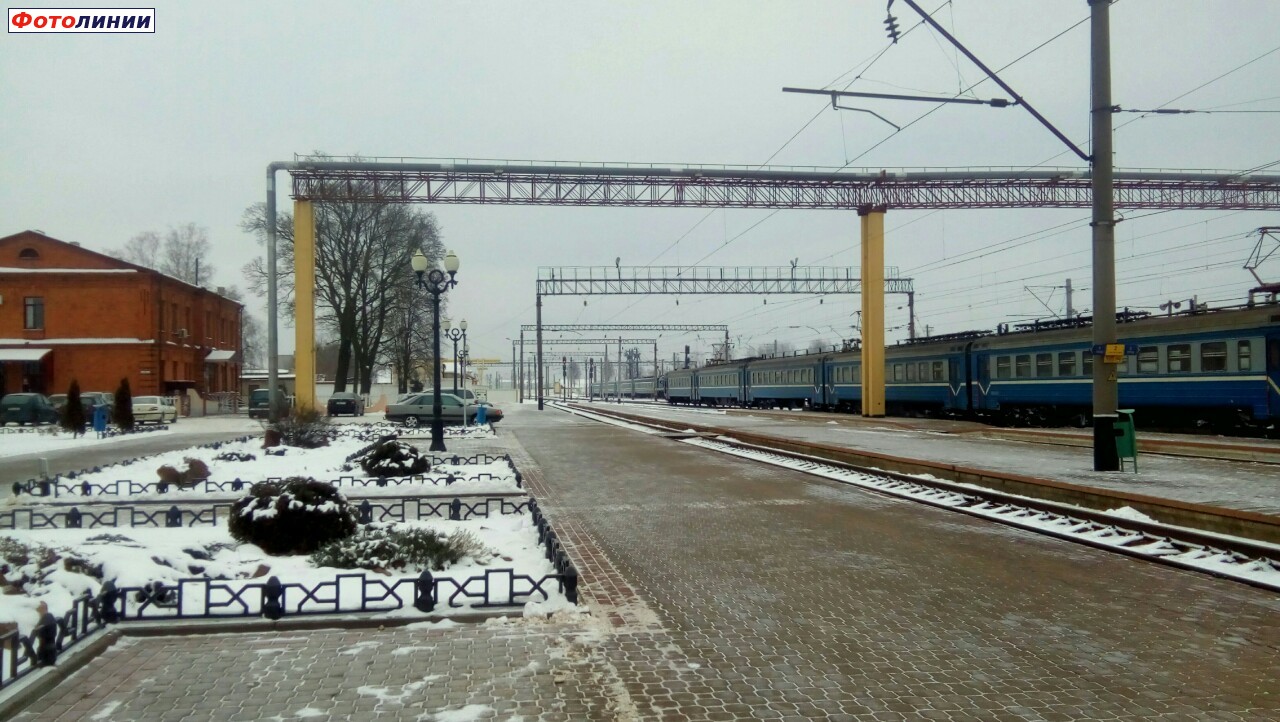 Вид с первой платформы в сторону Могилева и Жлобина