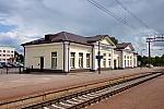 станция Пуховичи: Пассажирское здание, вид со стороны Минска