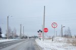 станция Иолча: Ж/д переезд на автодороге Брагин-Комарин