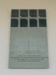станция Вильнюс: Мемориальная доска в память о высылке литовцев