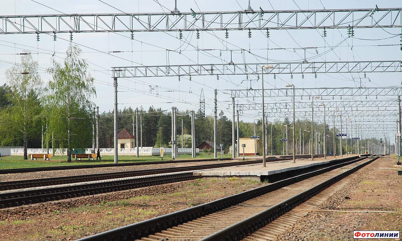 Вид платформы в сторону Осипович