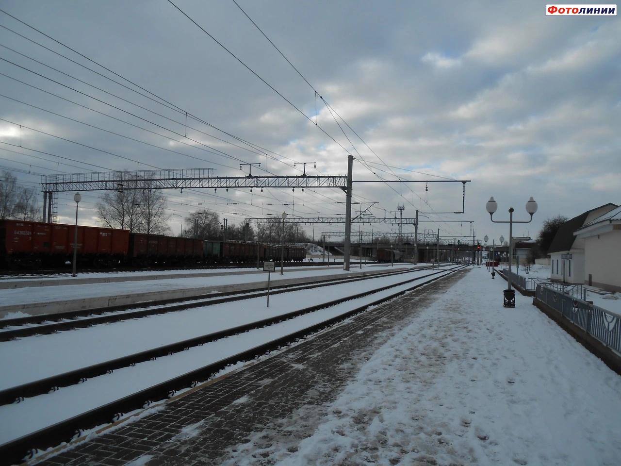 Вид с 1-й платформы в сторону Осиповичей и Рабкора
