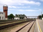станция Радвилишкис: Вид с перрона в сторону пешеходного моста