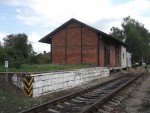 станция Гуджюнай: Рампа и пакгауз