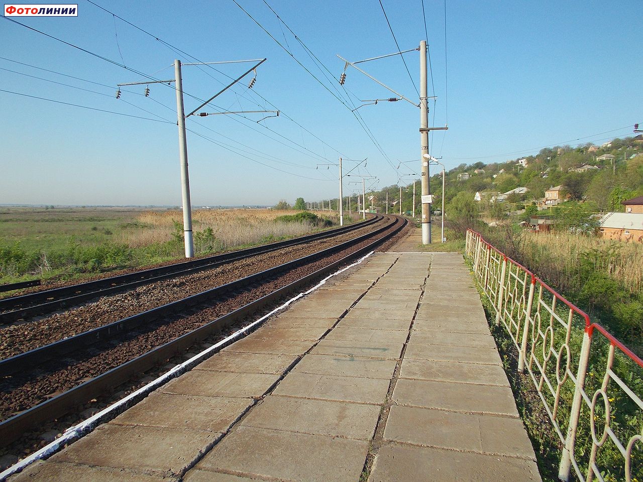Пассажирская платформа, вид в сторону ст. Кизитеринка