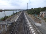 станция Кизитеринка: Вид на платформы с переходного моста