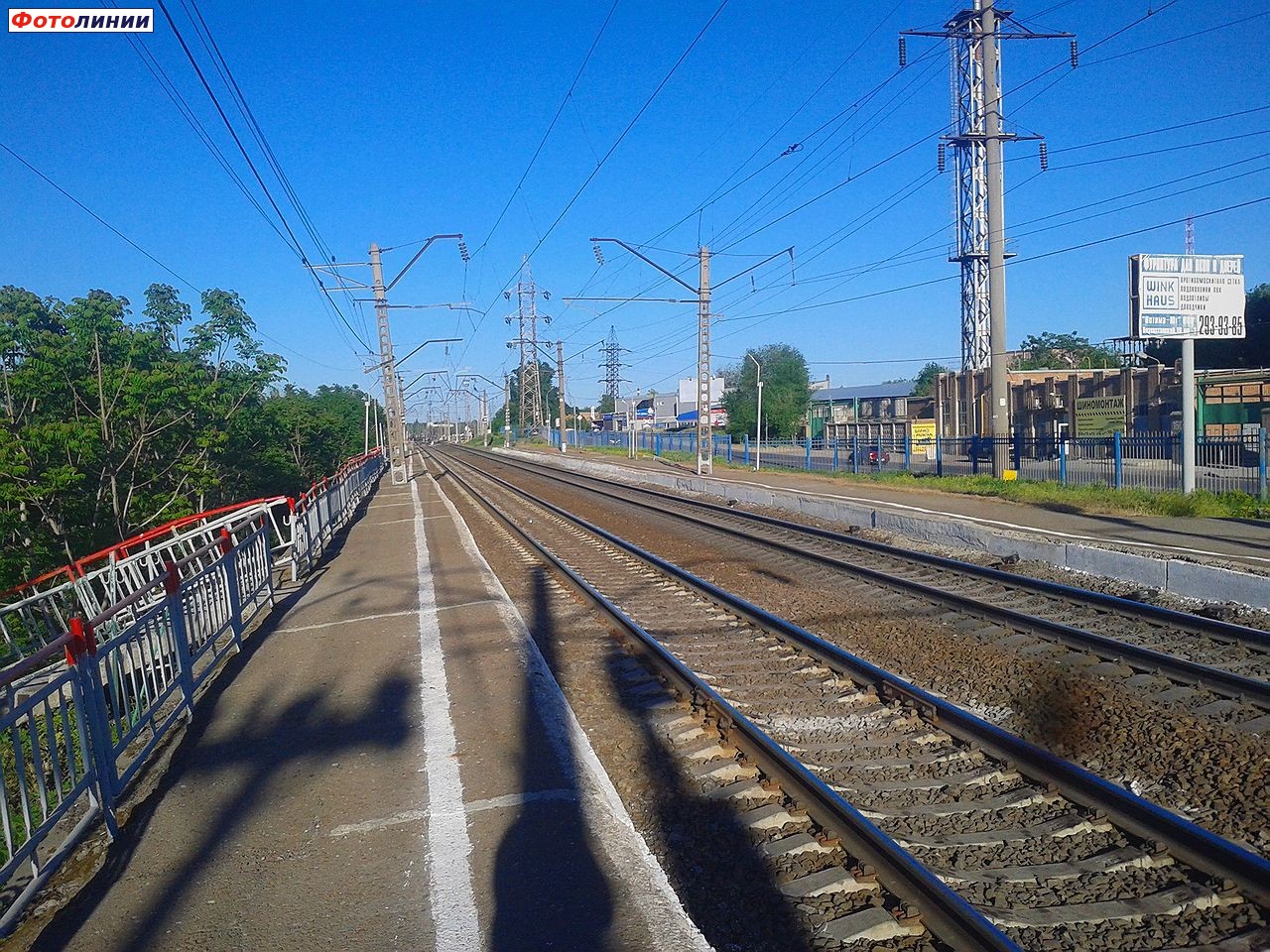 Пассажирская платформа, вид в сторону ст. Ростов-Товарный