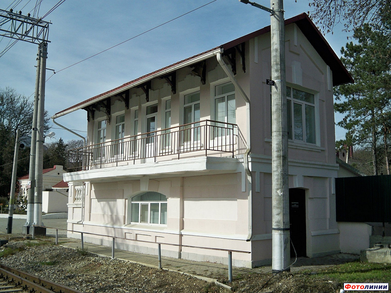 Здание на станции
