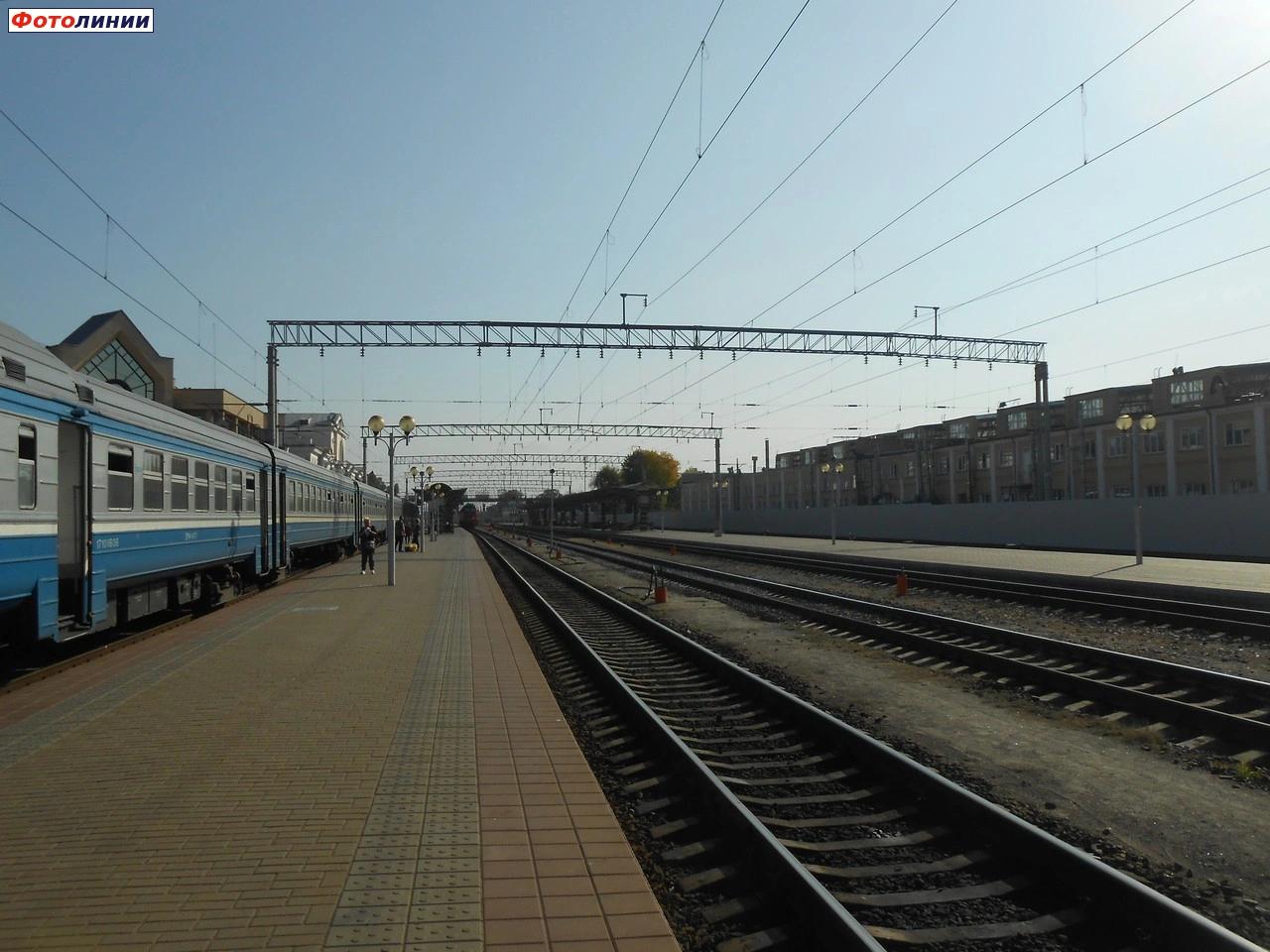 Вид со 2-й платформы в сторону Новобелицкой