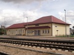 станция Йонишкис: Здание станции