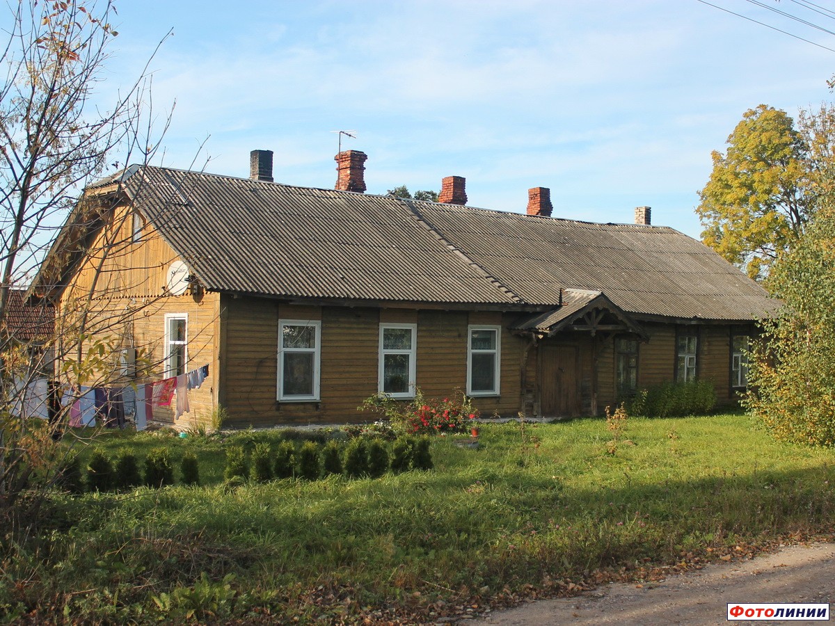 Типовый жилой дом железнодорожников