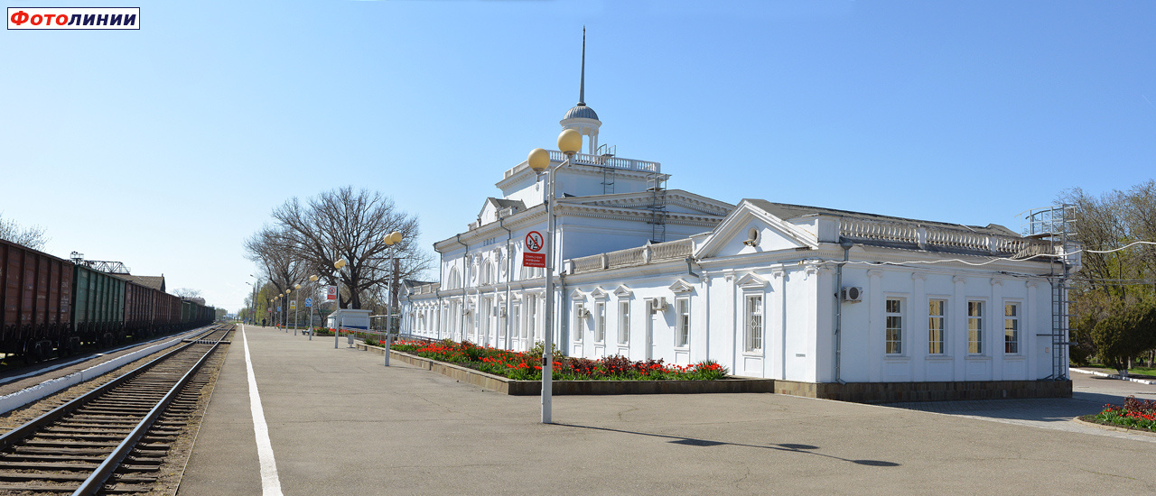 Станица староминская. Станция Староминская Ейская. Станция Староминская Краснодарский край. Ейск ЖД вокзал. Станица Староминская ЖД вокзал.