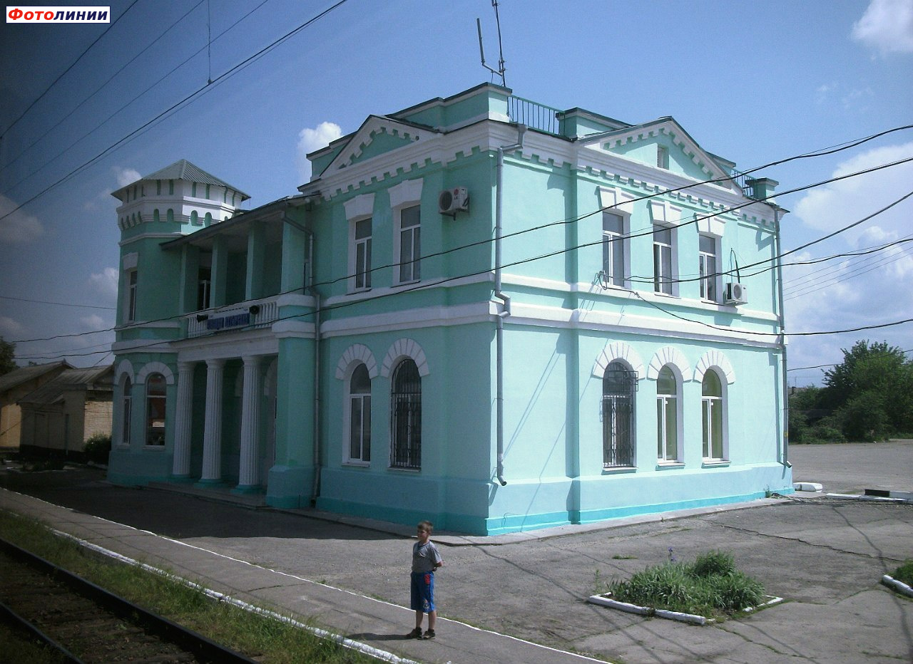 Погода в ахтырском абинский. Станция Ахтырская Краснодарский край. ЖД станция Ахтырская. Поселок Ахтырский Бурса.