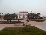 станция Комсомольск-на-Амуре: Вокзал. Вид со стороны города