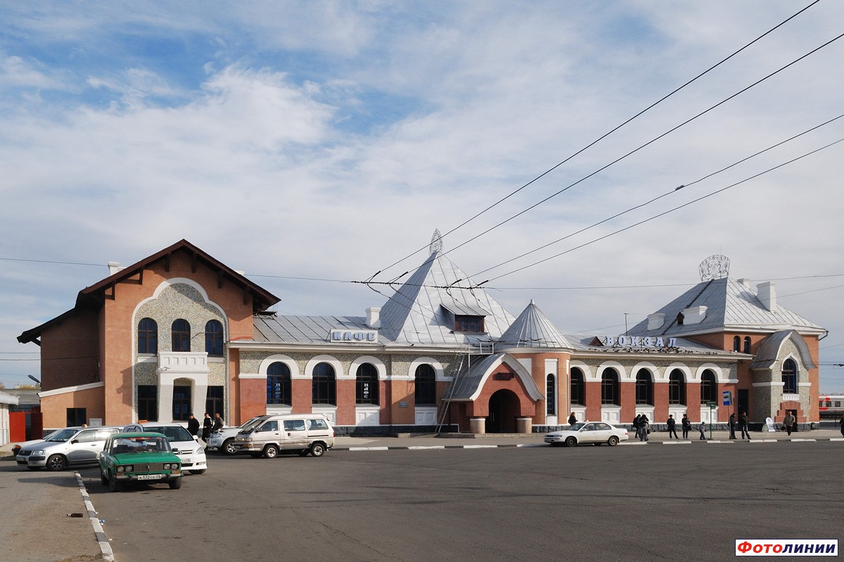 Вокзал. Вид со стороны города