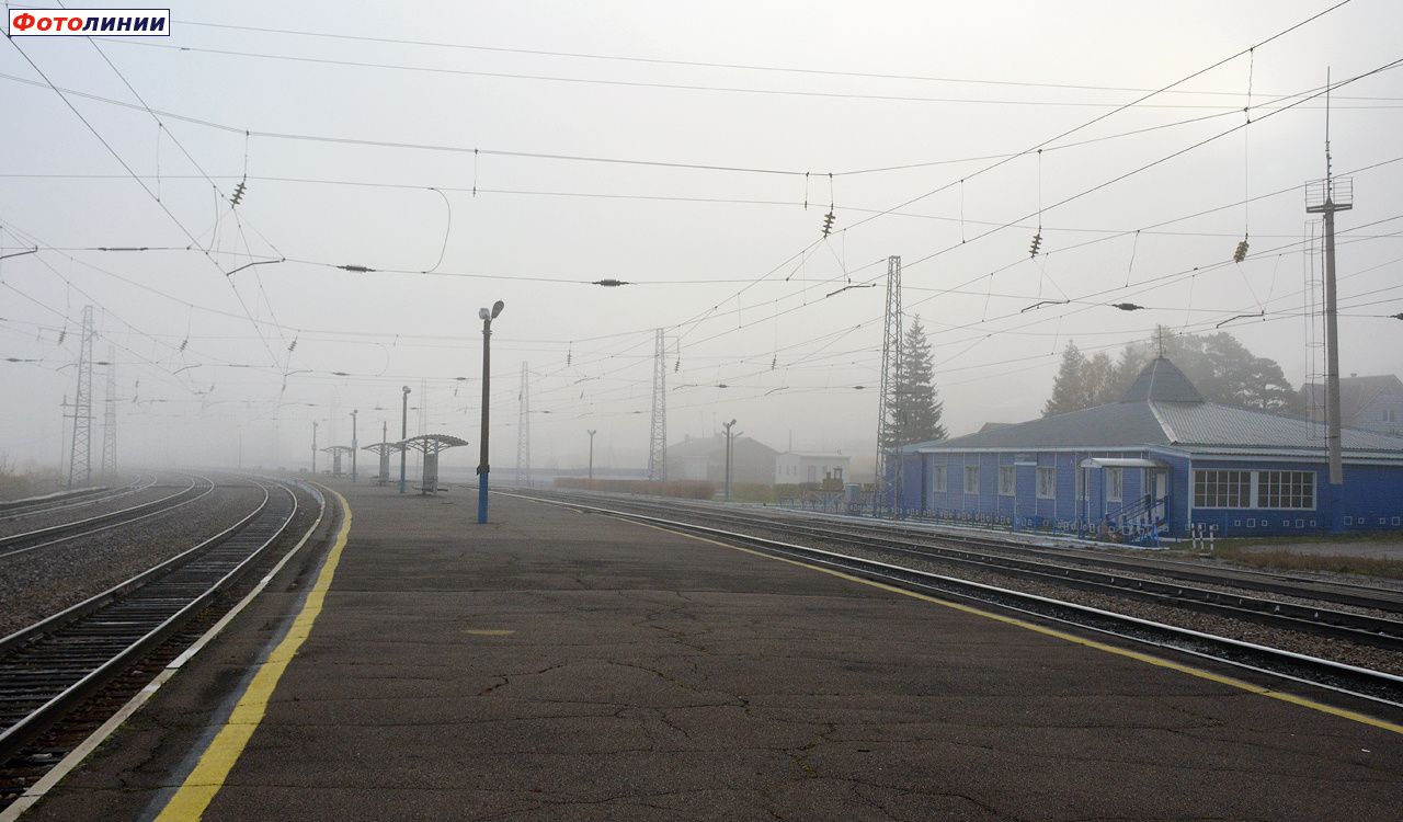 Вид с платформы в сторону Красноярска