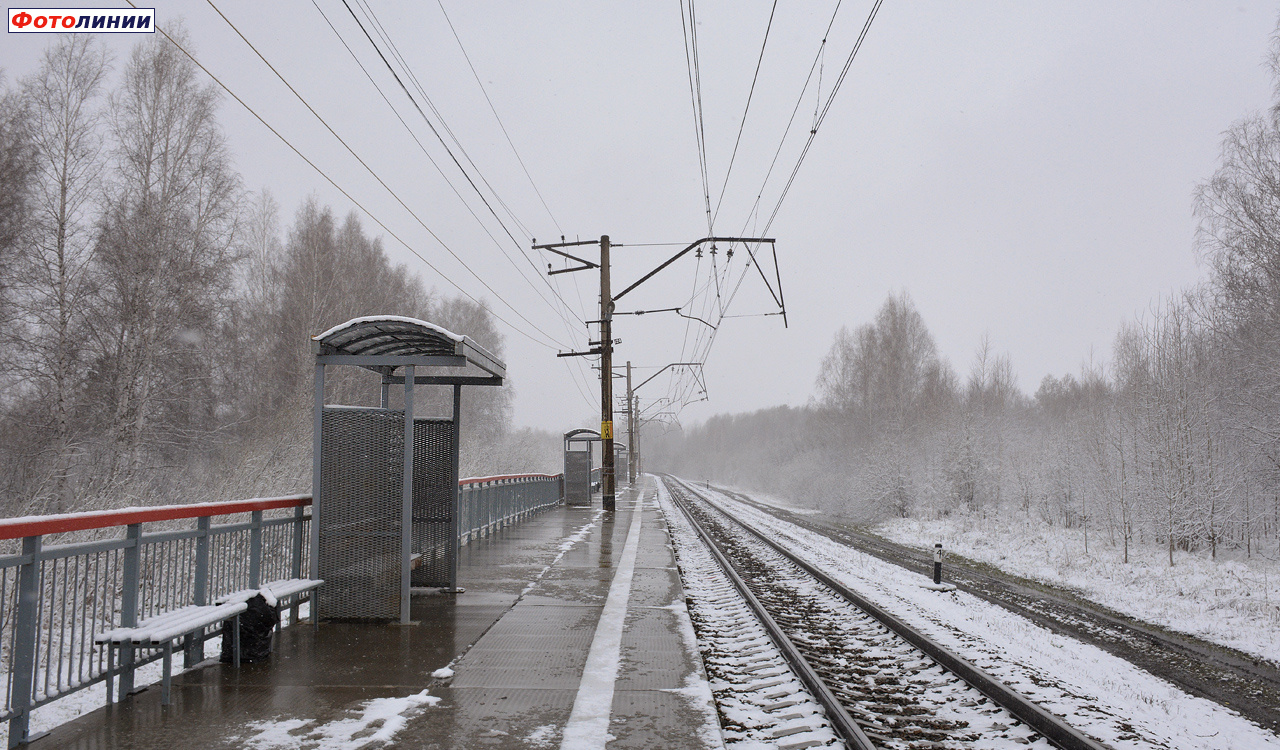 Вид с платформы в сторону Томска