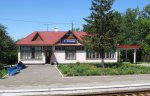станция Черемушки: Пассажирское здание и пост ЭЦ