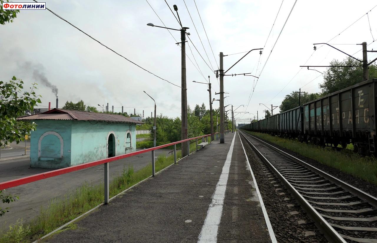 Вид с платформы в сторону ст. Новокузнецк