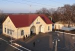 станция Бобровицы: Пассажирское здание