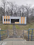 о.п. Лозки: Пассажирское здание