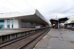 станция Тбилиси-Пассажирская: Вторая платформа, вид в чётном направлении